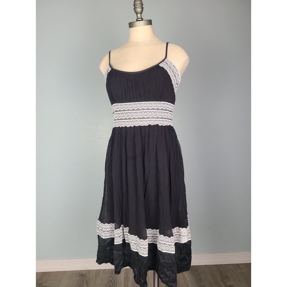VTG Tahari 6 Midi Dress 100% Silk Crepe Black Lace Quiet Luxury Old Money Y2K